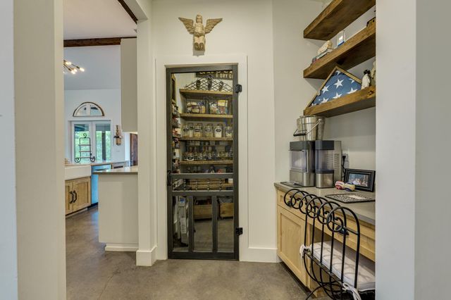 1271 Toro PASS, Wimberley, TX 78676