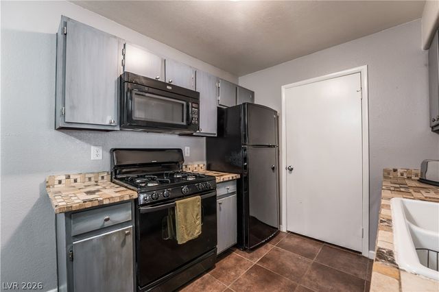 2120 Ramrod Avenue 415, Henderson, NV 89014