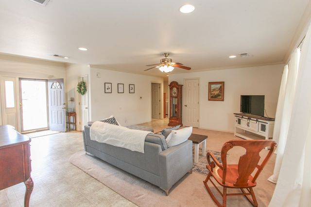 809 Baylor Blvd, Big Spring, TX 79720