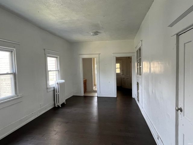 115 E 2Nd Street, Peru, IN 46970