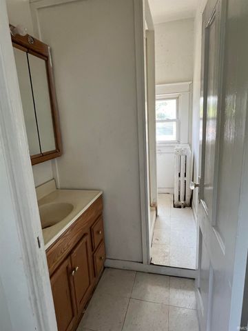 115 E 2Nd Street, Peru, IN 46970