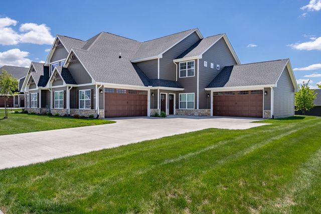 2939 Shanes Way 0, Bettendorf, IA 52722