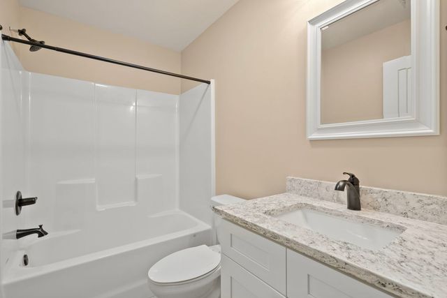 2939 Shanes Way 0, Bettendorf, IA 52722