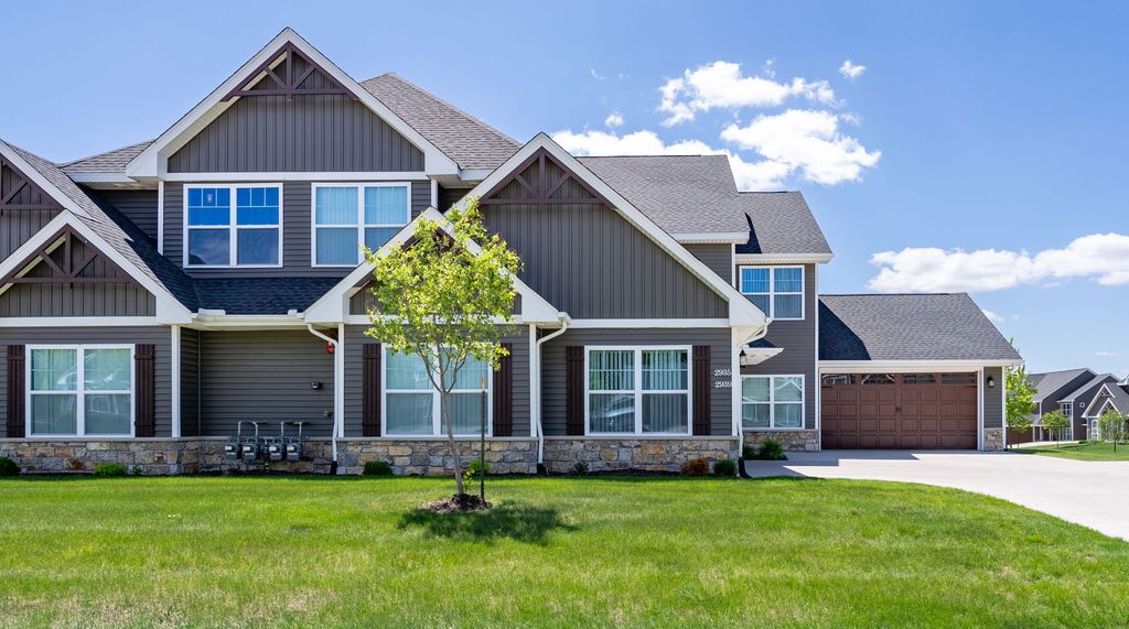 2939 Shanes Way 0, Bettendorf, IA 52722
