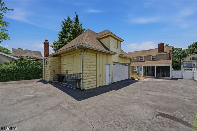 85 Stewart Ave, Kearny Town, NJ 07032