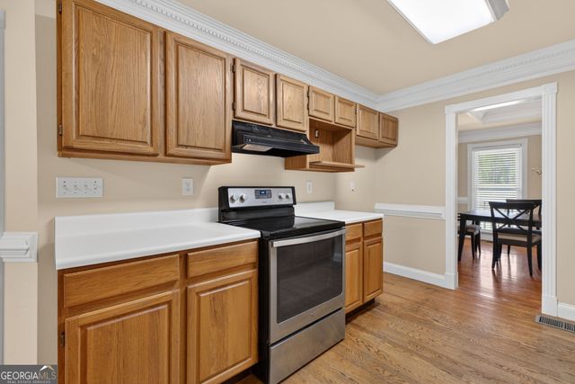 180 Riverbend Drive, Mcdonough, GA 30252