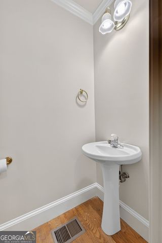 180 Riverbend Drive, Mcdonough, GA 30252