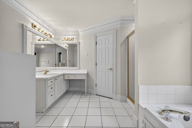 180 Riverbend Drive, Mcdonough, GA 30252