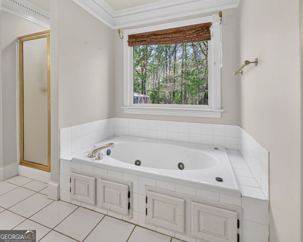 180 Riverbend Drive, Mcdonough, GA 30252