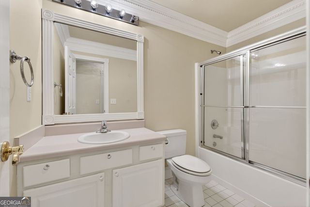 180 Riverbend Drive, Mcdonough, GA 30252