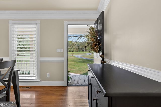 180 Riverbend Drive, Mcdonough, GA 30252