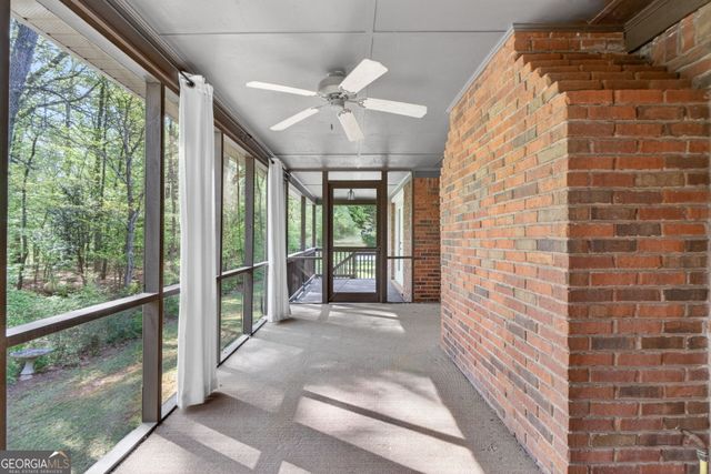 180 Riverbend Drive, Mcdonough, GA 30252