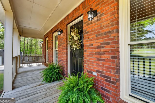 180 Riverbend Drive, Mcdonough, GA 30252