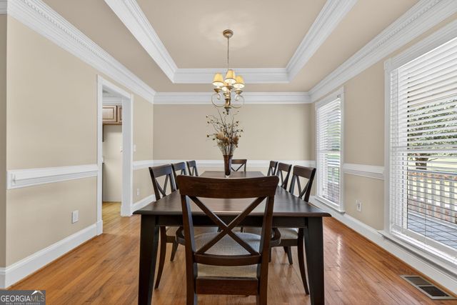 180 Riverbend Drive, Mcdonough, GA 30252