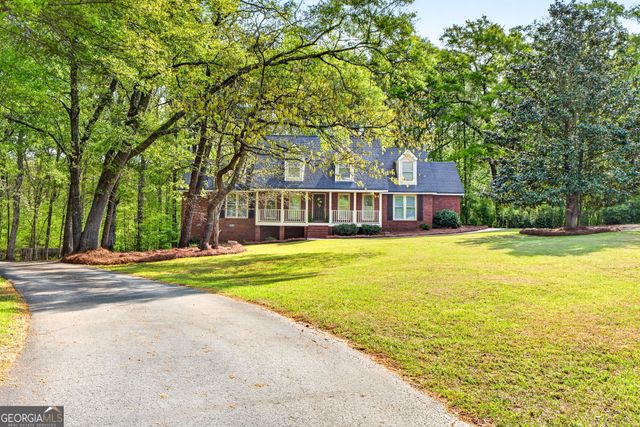 180 Riverbend Drive, Mcdonough, GA 30252