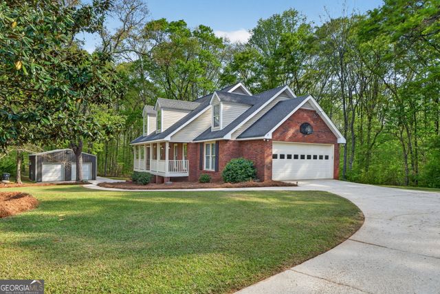 180 Riverbend Drive, Mcdonough, GA 30252