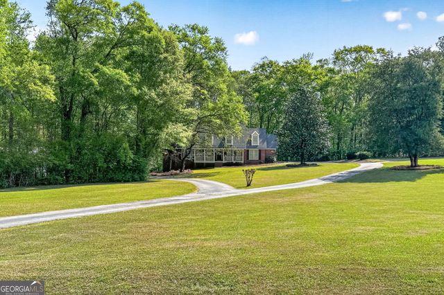 180 Riverbend Drive, Mcdonough, GA 30252