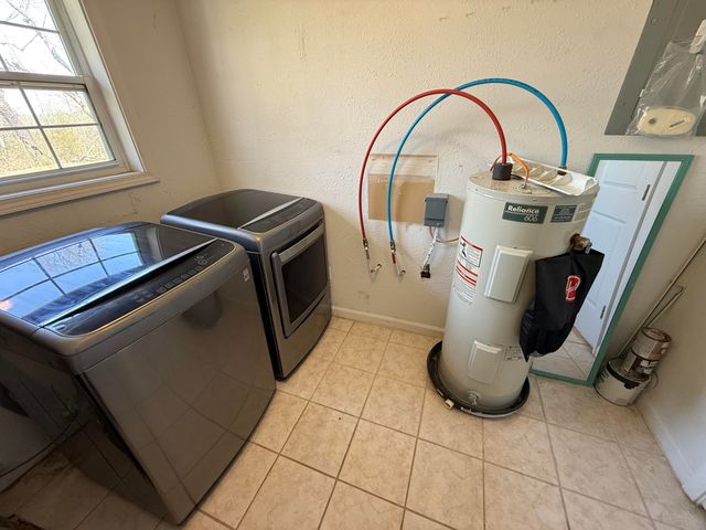 468 Martingale Drive, Theodosia, MO 65761