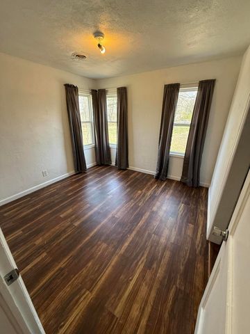 468 Martingale Drive, Theodosia, MO 65761