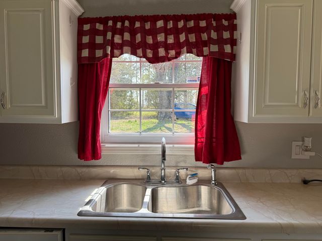 468 Martingale Drive, Theodosia, MO 65761