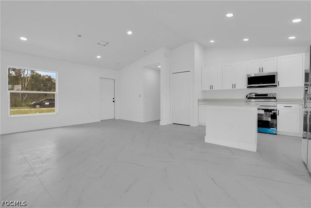 863 Burrows AVE, Lehigh Acres, FL 33974