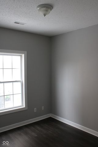 6549 Southern Cross Drive, Indianapolis, IN 46237