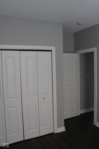 6549 Southern Cross Drive, Indianapolis, IN 46237