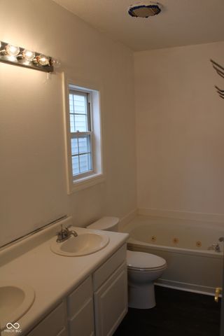 6549 Southern Cross Drive, Indianapolis, IN 46237