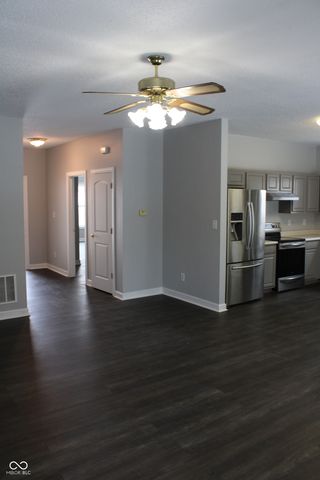 6549 Southern Cross Drive, Indianapolis, IN 46237