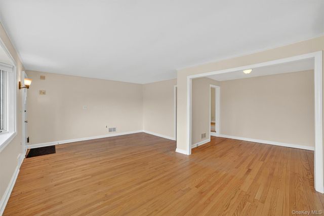 1936 Longvue Street, Yorktown Heights, NY 10598