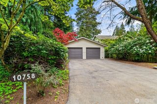 10758 Ashworth Avenue N, Seattle, WA 98133