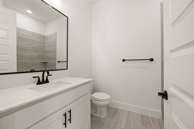 220 Basalt Lane, Reno, TX 76020