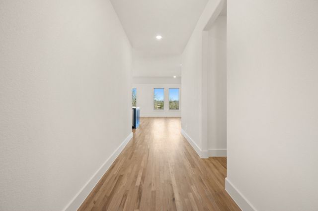 220 Basalt Lane, Reno, TX 76020