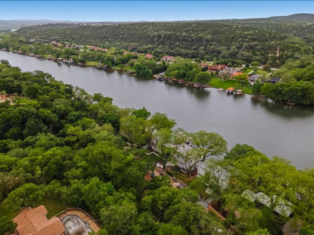 2803 Edgewater DR, Austin, TX 78733