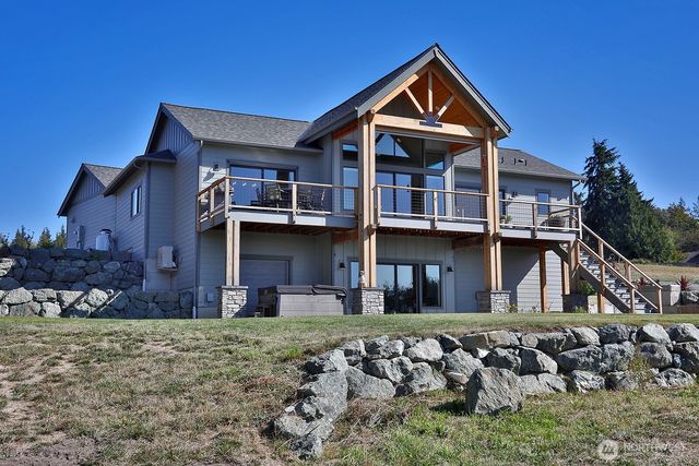 6182 Countner Court, Clinton, WA 98236