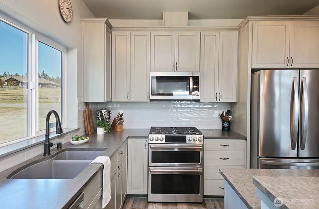 6182 Countner Court, Clinton, WA 98236