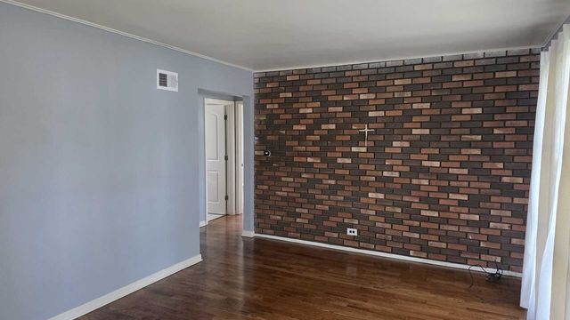 9154 Ridgeland Avenue, Oak Lawn, IL 60453