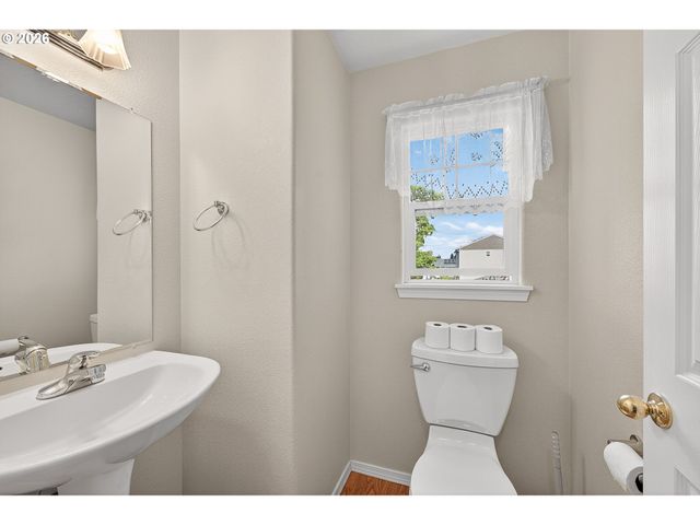 12320 Sw JENINE Ln, Beaverton, OR 97008