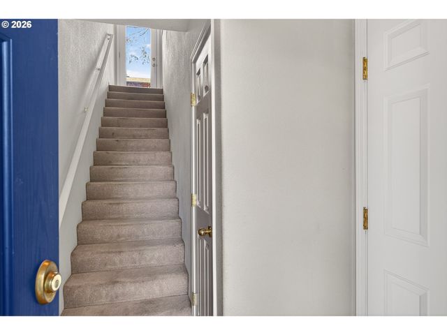 12320 Sw JENINE Ln, Beaverton, OR 97008