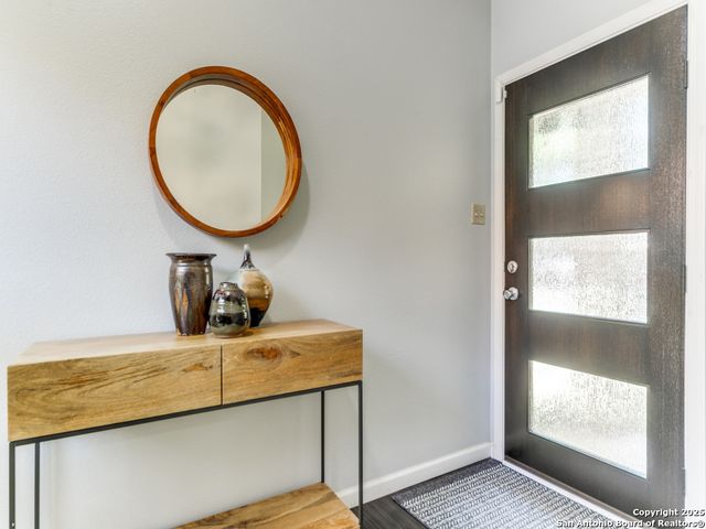 5935 Heather View, San Antonio, TX 78249