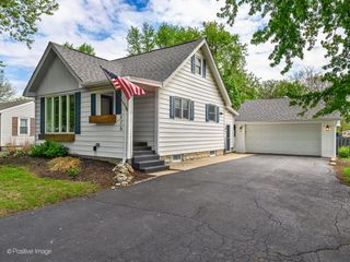 816 S Cedar Road, New Lenox, IL 60451