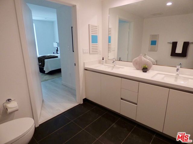 1731 FEDERAL Avenue 304, Los Angeles, CA 90025