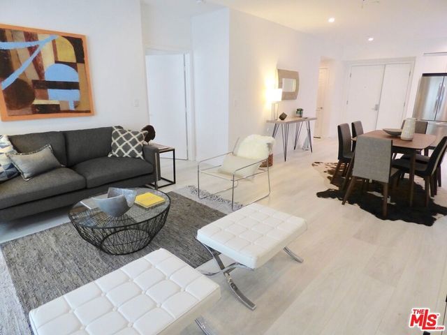 1731 FEDERAL Avenue 304, Los Angeles, CA 90025