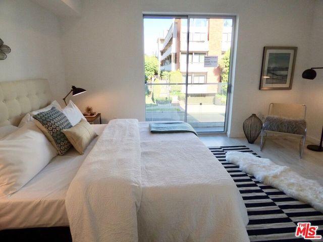 1731 FEDERAL Avenue 304, Los Angeles, CA 90025