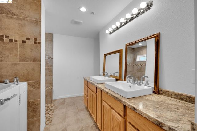 1691 Eden Plains Rd, Brentwood, CA 94513