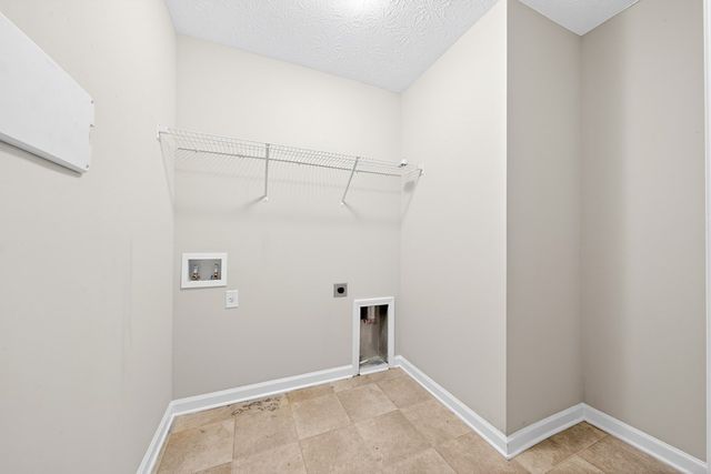 697 Crestline Drive, Columbus, GA 31907