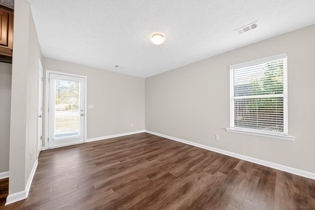 697 Crestline Drive, Columbus, GA 31907