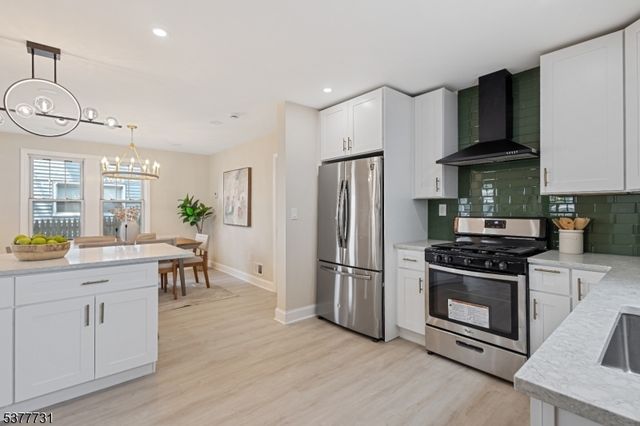 34 Emerald St, Hackensack City, NJ 07601