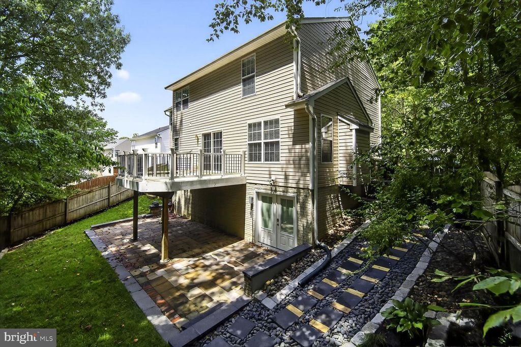 9515 ROMMEL DR, Columbia, MD 21046