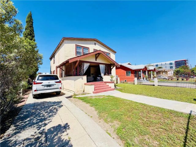 3987 Halldale Avenue, Los Angeles, CA 90062